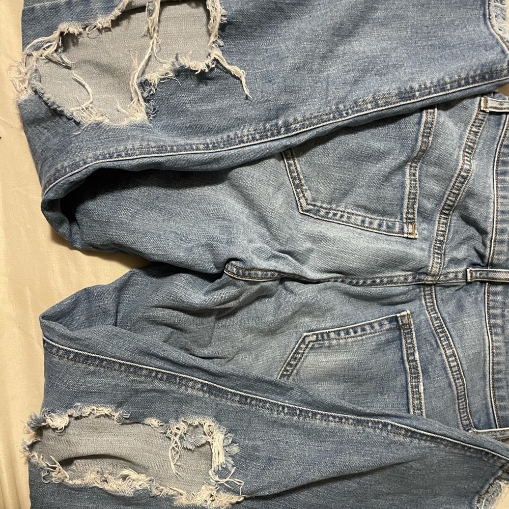 Ripped mom jeans